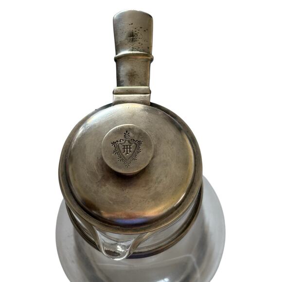 International Silver Company Hilton Hotel 6-C-201 Silver And Glass Pitcher Vtg - Picture 4 of 8
